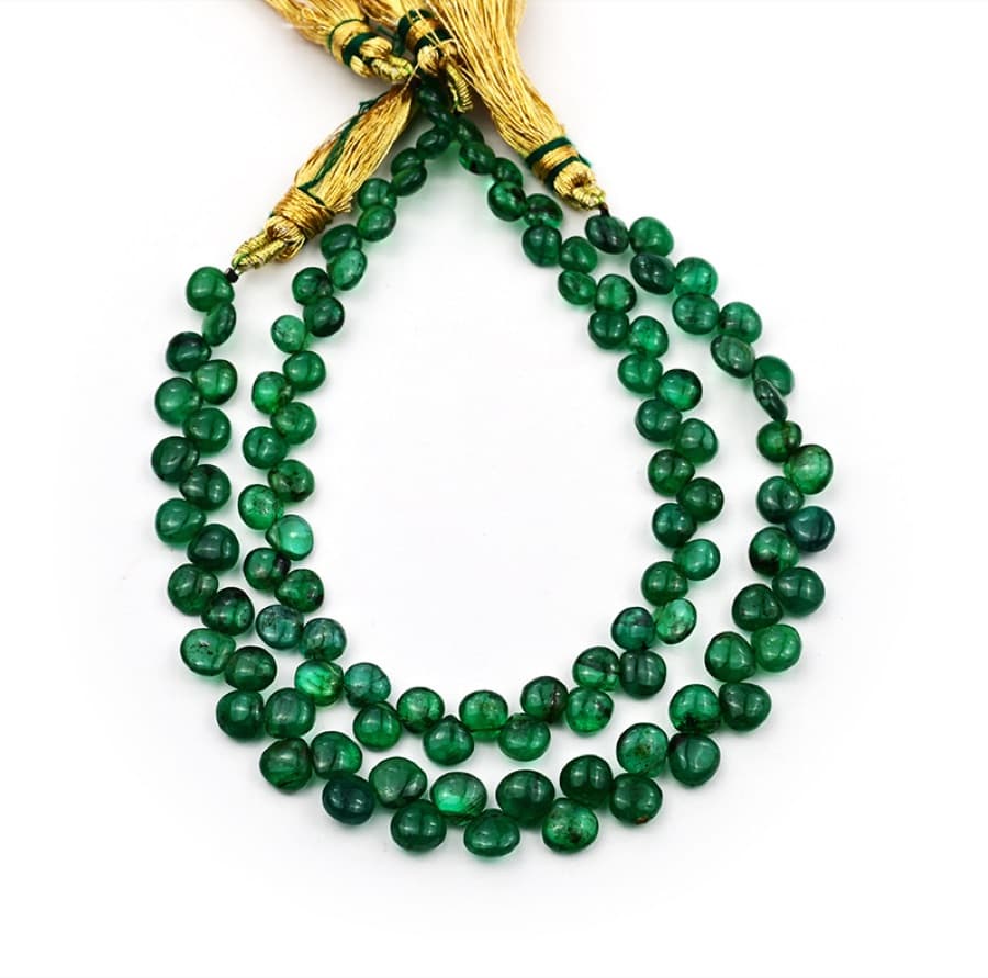 Natural Emerald 7mm Smooth Heart gemstone bead strand