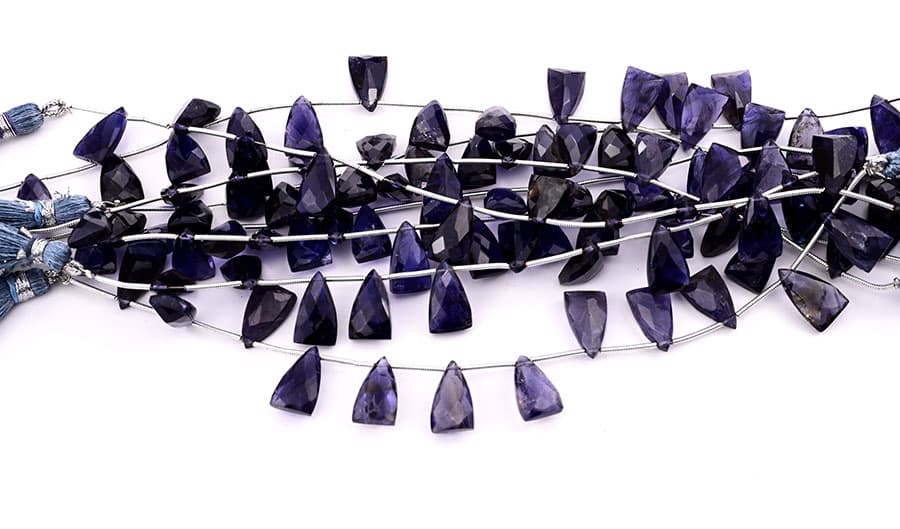 Iolite 9x15mm Faceted Pyramid, additional view