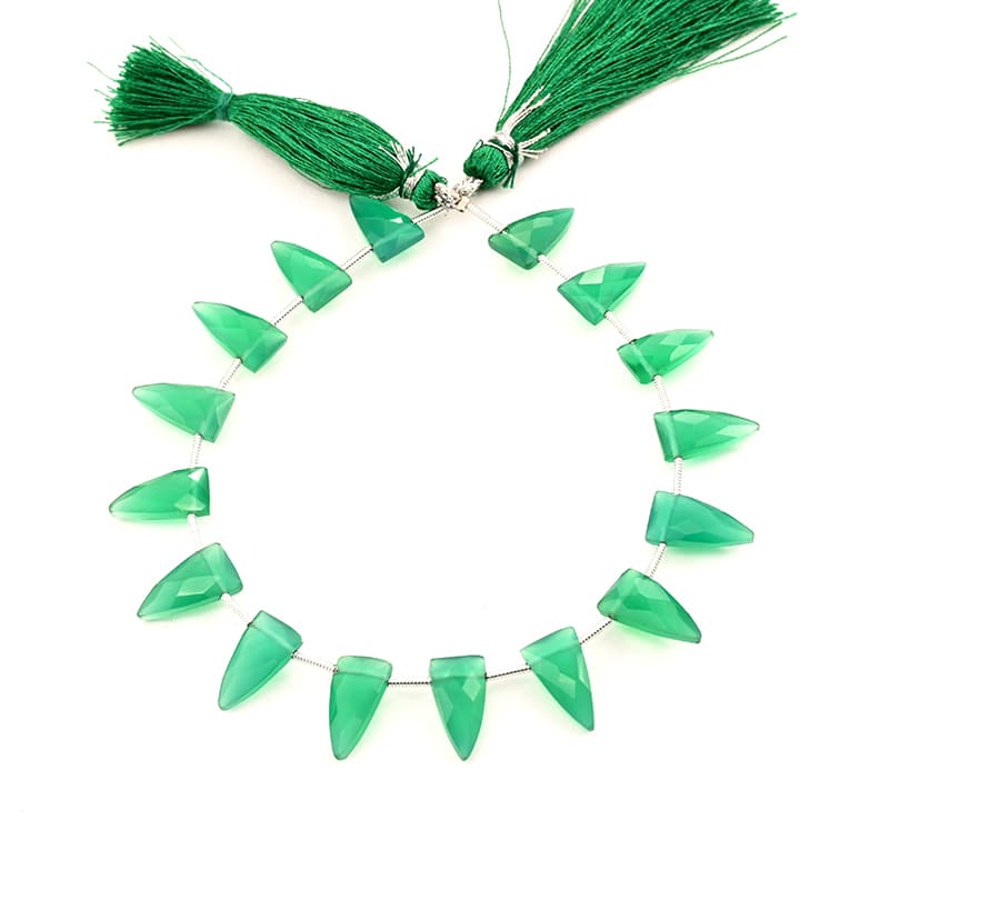 Green Onyx 7x13mm Faceted Arrowhead, additional view