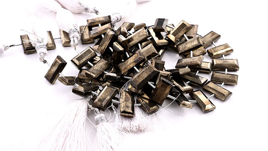 Pyrite 8x16mm Faceted Rectangle Center Drill, additional view